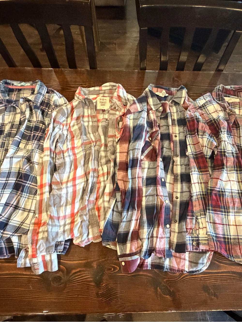 Women’s Plaid Button-Up Shirts-set of 4
